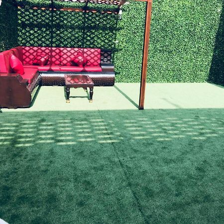 Luxury Hotel Apartments Tabuk Esterno foto