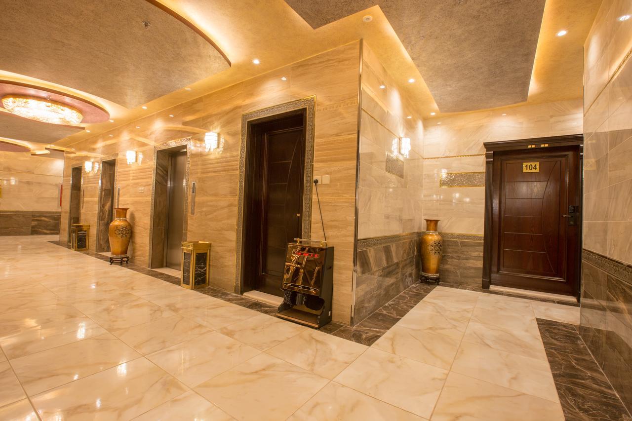Luxury Hotel Apartments Tabuk Esterno foto