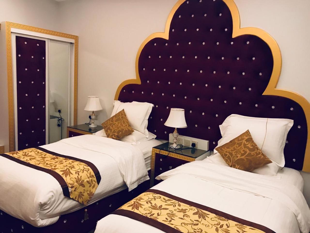 Luxury Hotel Apartments Tabuk Esterno foto